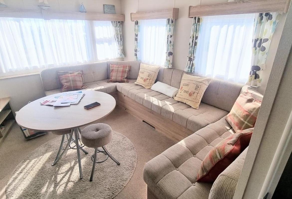 Hotel Sea Lets Selsey Exterior foto